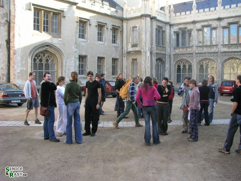 chantra2006-070a